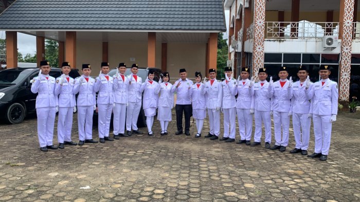 Petugas Upacara MAN 1 Bungo Sukses Jalankan Tugas di HAB Kemenag