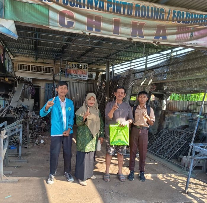 Guru MAN 1 Bungo Jemput Siswa PKL di Bengkel Las Chika