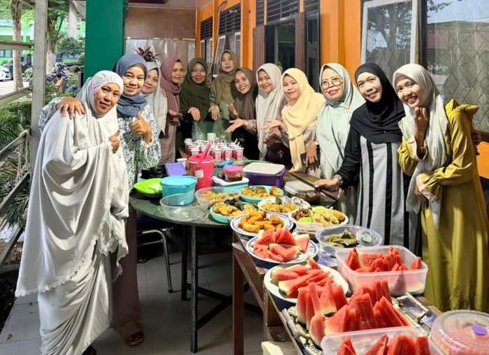 Buka Puasa Bersama MAN 1 Bungo Pererat Kebersamaan Ramadhan