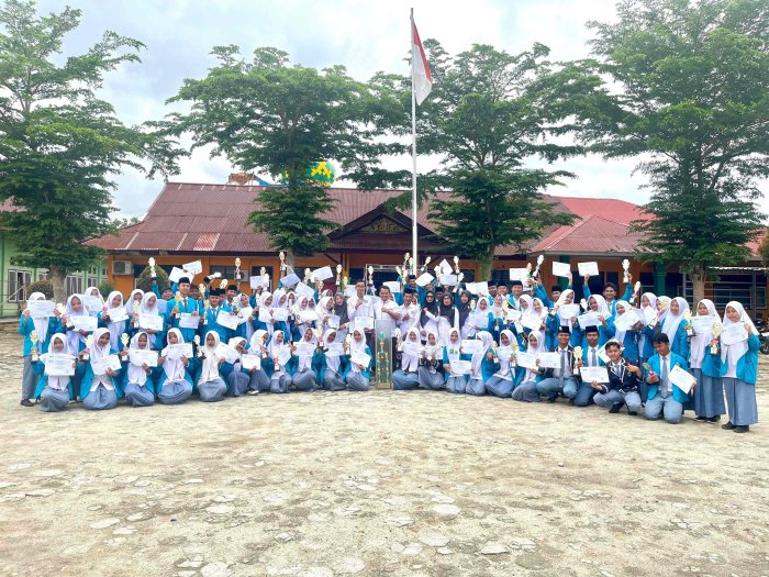 Penutupan Meriah PORSENI 2025 di MAN 1 Bungo