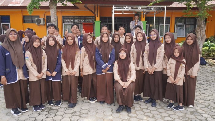 MAN 1 Bungo Umumkan Juara Kelas Semester di Lapangan