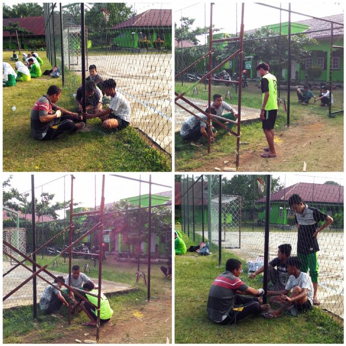 EKSTRAKULIKULER OLAHRAGA MAN 1 BUNGO MELAKUKAN PERAWATAN DAN PERBAIKAN SARANA OLAHRAGA 