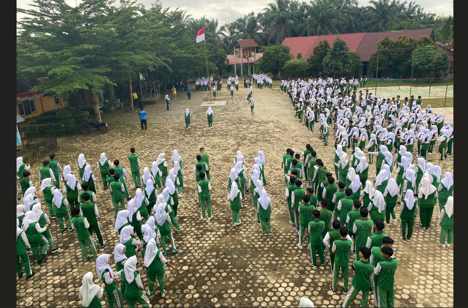 Pramuka MAN 1 Bungo Semangat Gelar Senam Anak Indonesia Hebat