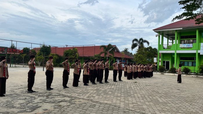 Ambalan Sultan Thaha Saifudin Gelar Latihan Pramuka Mingguan