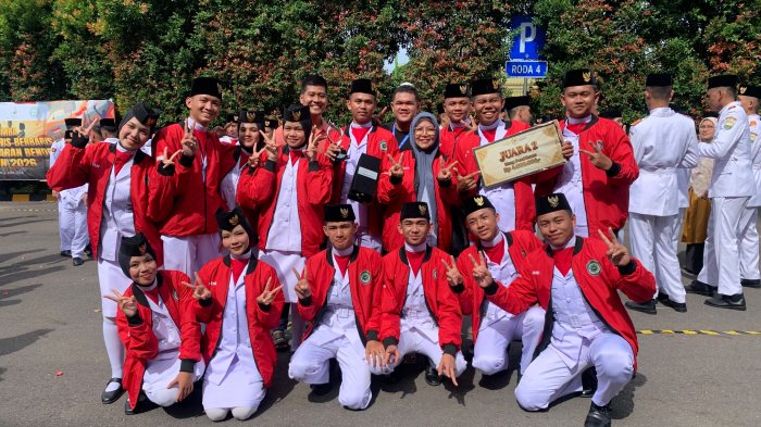 Tim Paskibra MAN 1 Bungo Sabet Juara II Lomba Kreasi Baris-Berbaris Tingkat Provinsi Jambi