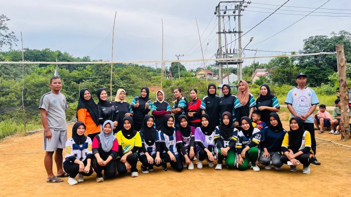 Tim Voli Putri MAN 1 Bungo Gelar Latih Tanding