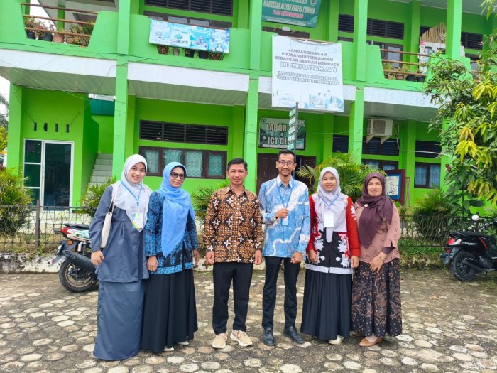 Penutupan Hari Kedua OSN di MAN 1 Bungo Berlangsung Lancar Penutupan Hari Kedua OSN di MAN 1 Bungo Berlangsung Lancar