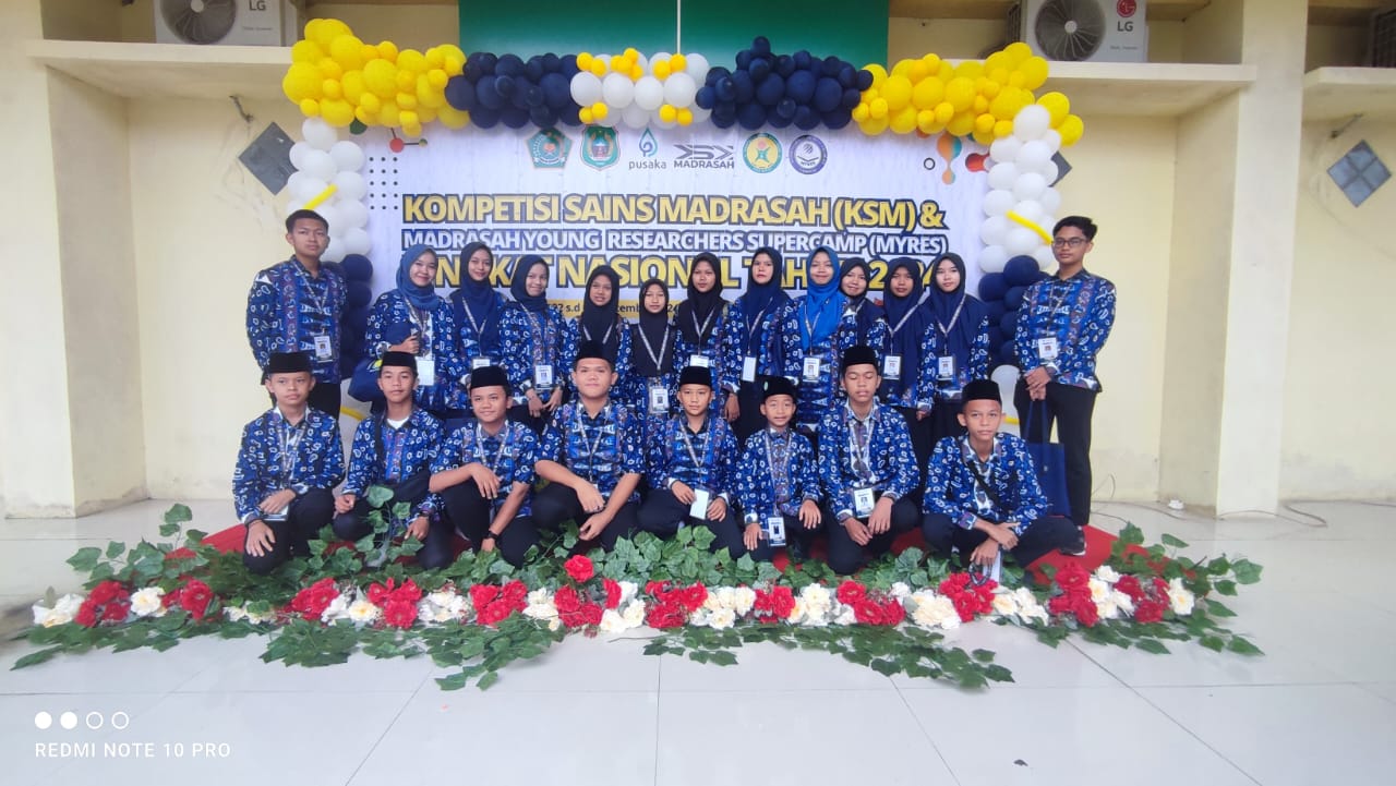 KAMAD DAN SISWA MAN 1 BUNGO PLUS KETERAMPILAN PESERTA KSM TINGKAT NASIONAL IKUTI ACARA PEMBUKAAN KSM DI KOTA TERNATE PROVINSIÂ MALUKUÂ UTARA