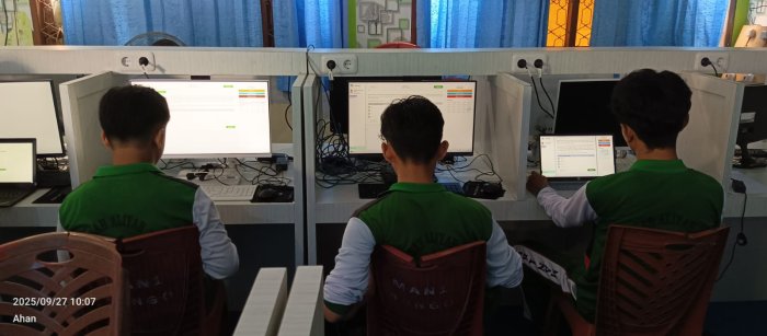 Siswa MAN 1 Bungo Wakili Kabupaten di Simulasi OMI Fisika Jambi