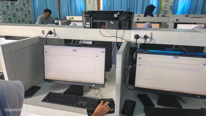 Siswa MAN 1 Bungo Antusias Ikuti Ujian CAT IMA NextGen