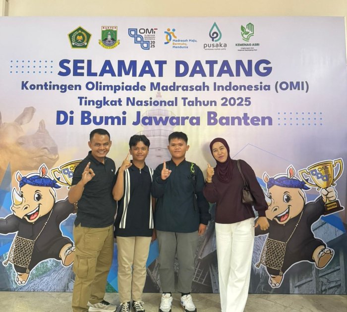 Kontingen MAN 1 Bungo Tiba di Bumi Jawara Banten