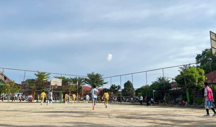 XI IPA 3 Raih Juara Tiga Futsal PORSENI MAN 1 Bungo