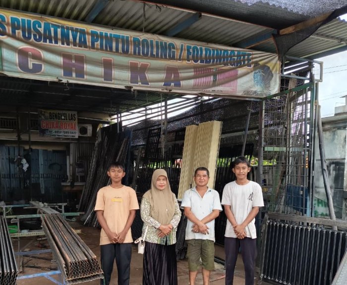 Guru MAN 1 Bungo Pantau Siswa PKL Teknik Pengelasan