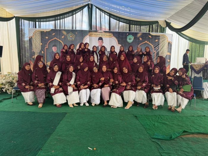 Pelepasan Siswa Kelas XII MAN 1 Bungo Berlangsung Khidmat