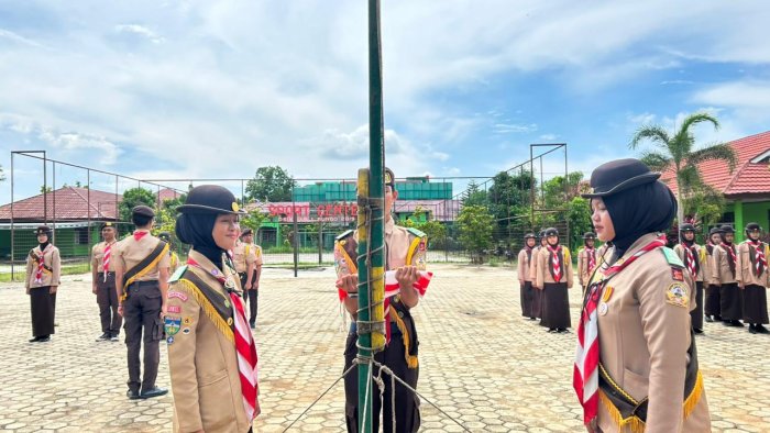 Latihan Pramuka MAN 1 Bungo Kembali Digelar Usai Libur Panjang