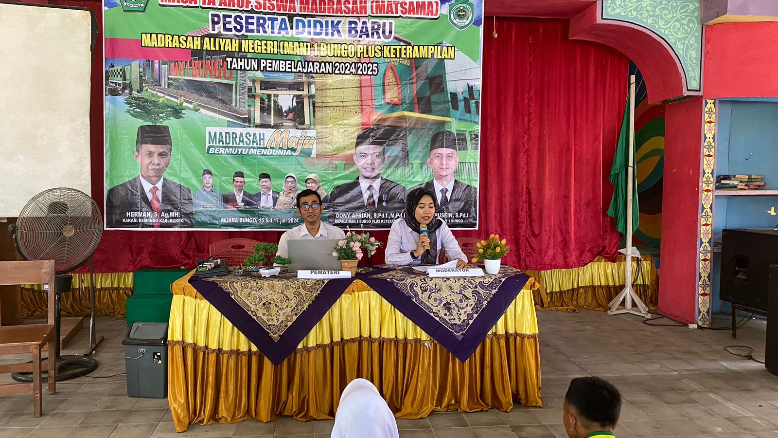 PEMAPARAN MATERI RISET DAN ROBOTIK PADA  MATSAMA MAN 1 BUNGO PLUSÂ KETERAMPILAN