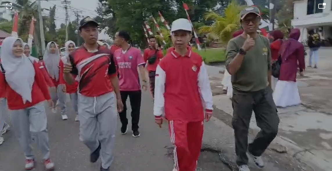 MAN 1 BUNGO IKUT MEMERIAHKAN JALAN SEHAT KERUKUNAN UMAT BERAGAMA DALAM RANGKA HUT KE-80 RI