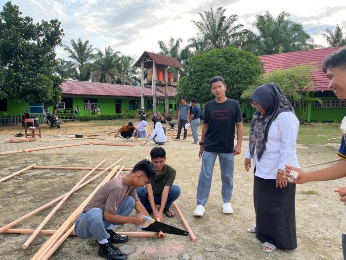 Pramuka MAN 1 Bungo Intensif Latihan Pionering untuk LGPPP VII