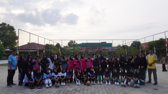Silaturahmi Olahraga: Tim Voli Man 1 Bungo Tanding Persahabatan Dengan Smkn 6