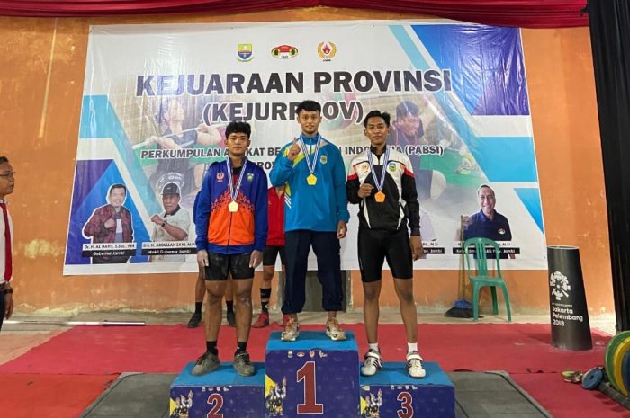 Siswa MAN 1 Bungo Raih Perak di Kejurprov Angkat Besi