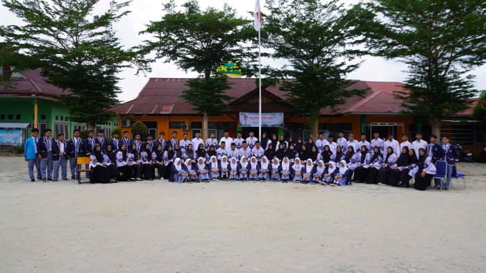 MAN 1 Bungo Peringati Hari Guru Nasional ke-80