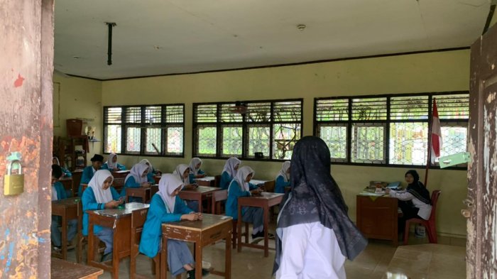 Ujian Berbasis Komputer di MAN 1 Bungo Berjalan Lancar