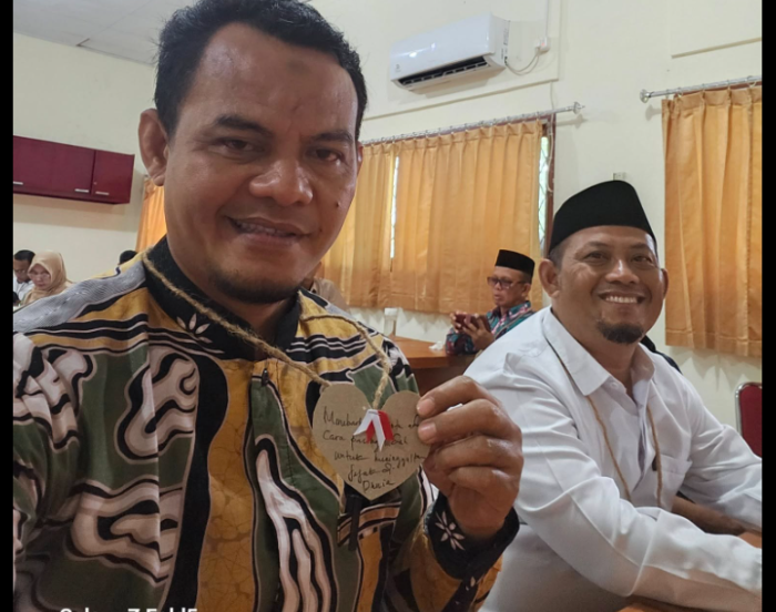 Kepala MAN 1 Bungo Ikuti Sosialisasi Kurikulum KBC di Jambi