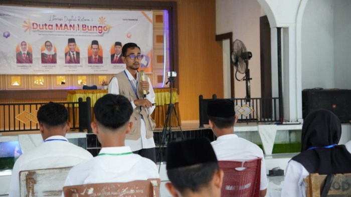 Pemanfaatan AI dalam Pendidikan dan UU ITE Jadi Materi Pembinaan Duta Madrasah MAN 1 Bungo Pemanfaatan AI dalam Pendidikan dan UU ITE Jadi Materi Pembinaan Duta Madrasah MAN 1 Bungo