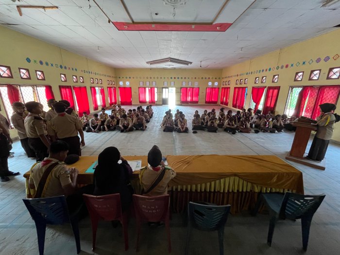 Membina Kedisiplinan, Pramuka Man 1 Bungo Laksanakan Latihan Rutin Jumat Sore