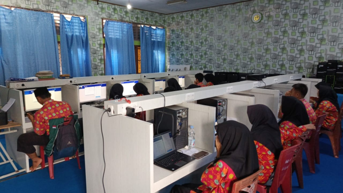 Siswa MAN 1 Bungo Kembangkan Kreativitas Digital Lewat Multimedia