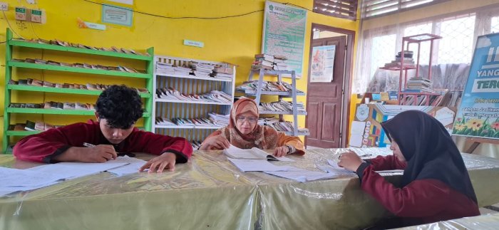 Dua Siswa MAN 1 Bungo Siap Berlaga di OMI Ekonomi Provinsi Jambi