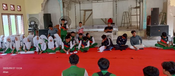 Faiq Amrullah Sosialisasikan Aturan PORSENI kepada Siswa MAN 1 Bungo