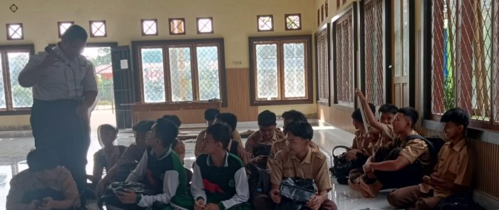 ICT Club MAN 1 Bungo Gelar Latihan Perdana Tahun Pelajaran 2026/2027 ICT Club MAN 1 Bungo Gelar Latihan Perdana Tahun Pelajaran 2026/2027