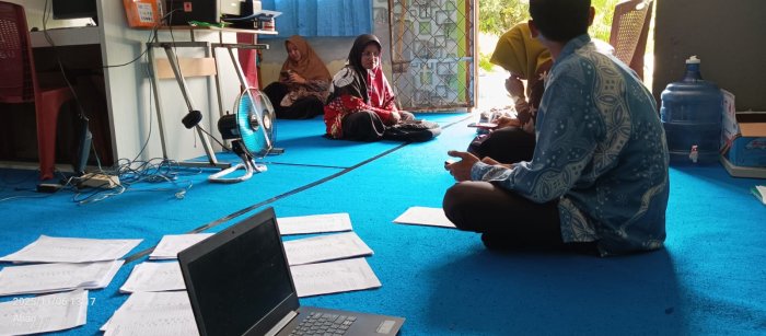 Tim MAN 1 Bungo Siapkan Berkas Digital untuk Web TKA