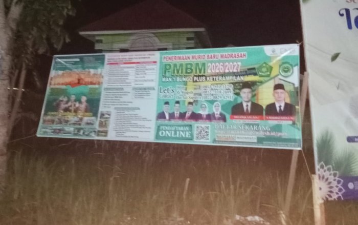 MAN 1 Bungo Sosialisasikan PMBM 2026 di Simpang Perumnas