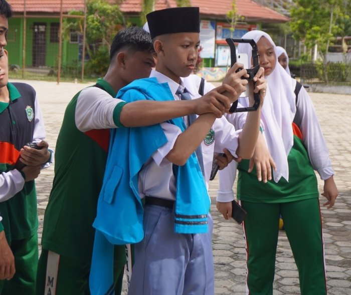Angkat Edukasi Digital, ICT Club MAN 1 Bungo Rilis Konten Terbaru Seragam Sekolah